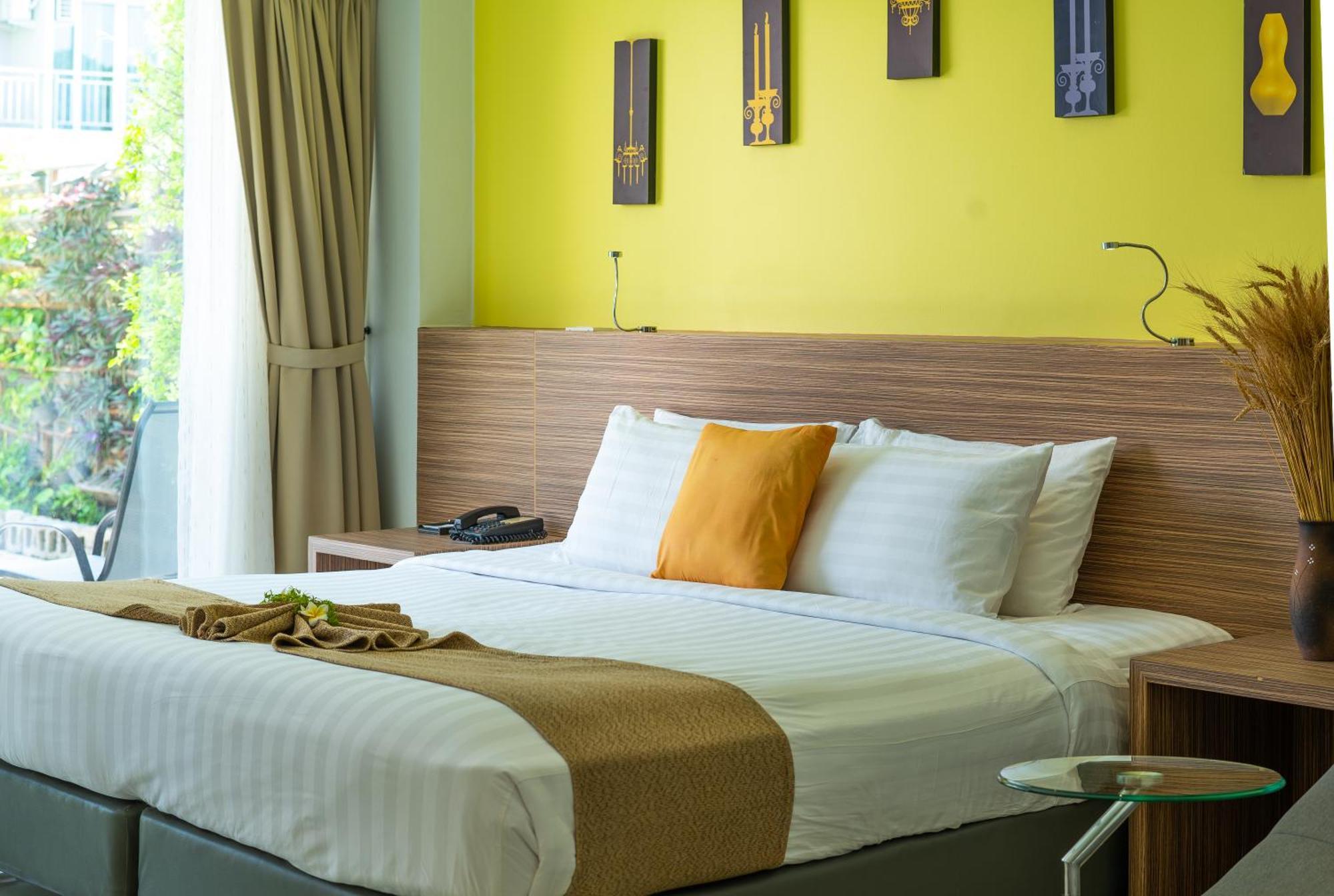 The Lantern Resorts Patong - Sha Extra Plus Buitenkant foto